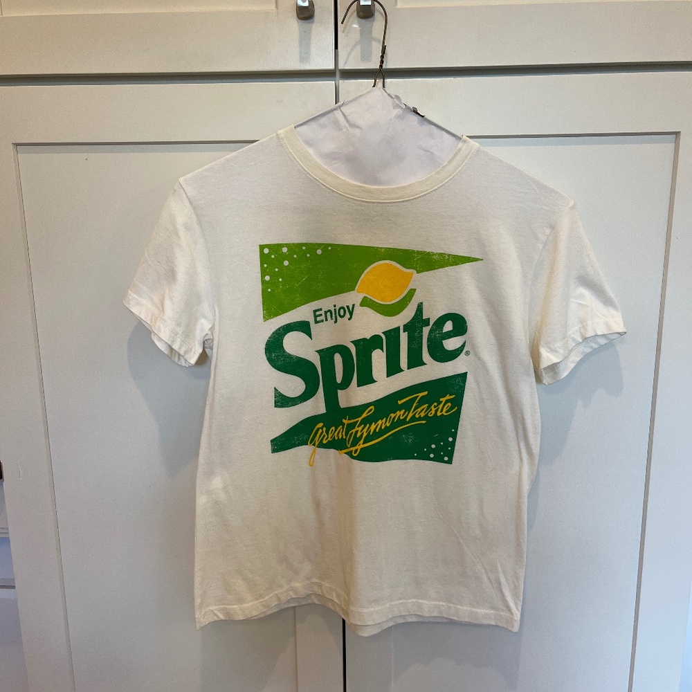 Adult Medium Sprite graphic T shirt
